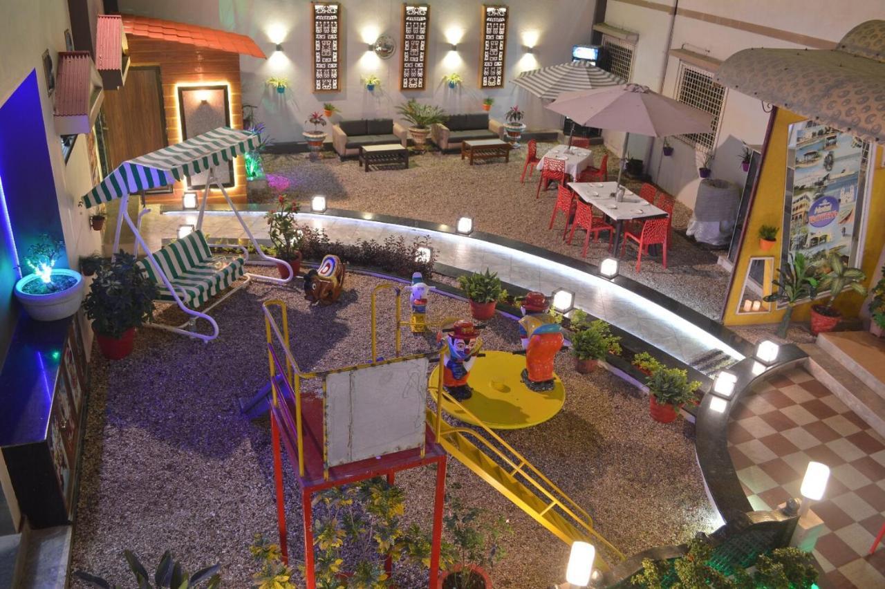 Hotel Royal Diu Bagian luar foto